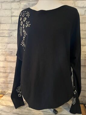 Liv Milan Black Embellished Women's Top sweater bling